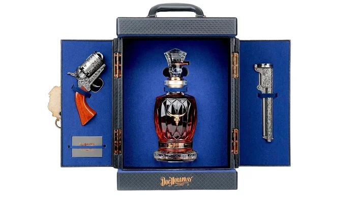 DOC HOLLIDAY BOURBON OKLAHOMA 10YR 700ML