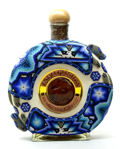 Dos Armadillos Oaxaca Artist Edition Chaquira Extra Anejo Tequila