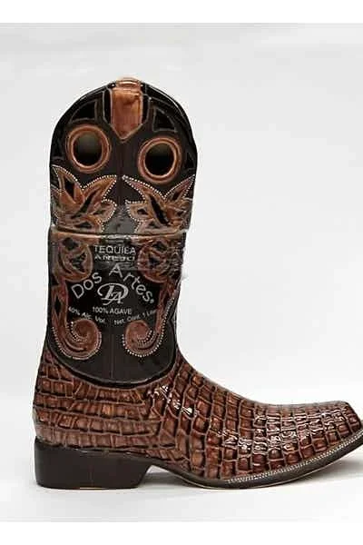 Dos Artes Men’s Boot Shape (Beige) Anejo Tequila | 1L