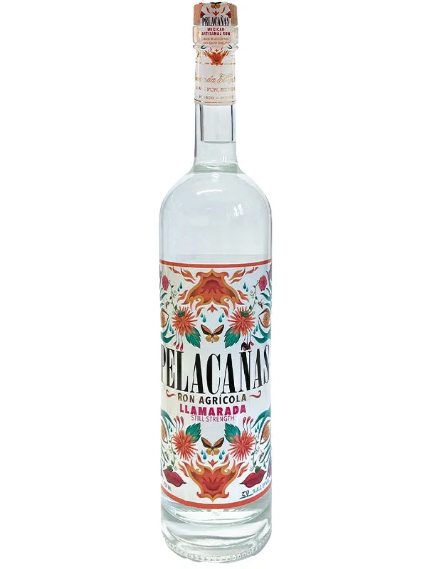 Pelecanas Llamarada Rum