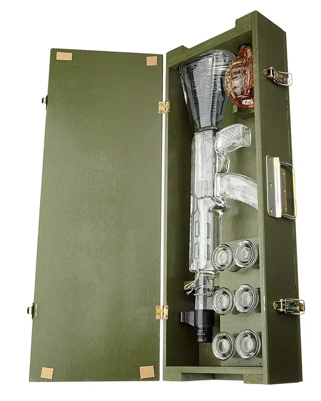 Red Army Kalaschnikov Vodka & Grenade, 1 L & 0.2 L