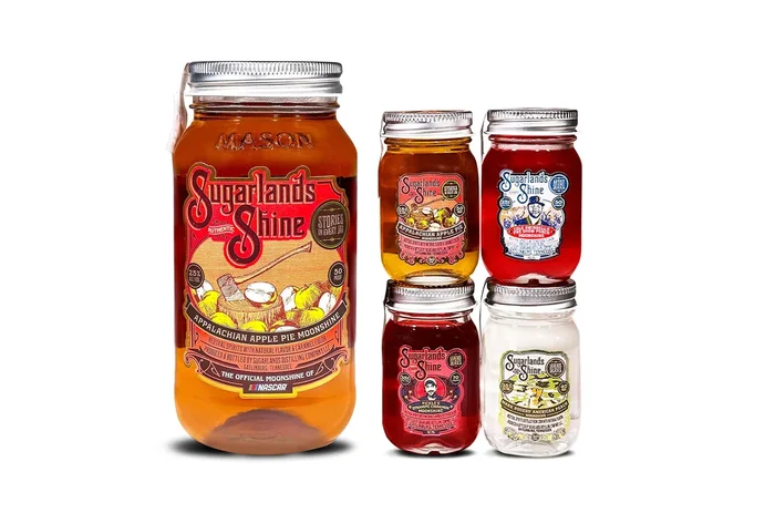 Sugarlands Moonshiner’s (4) Mini Jar Souvenir Gift Set